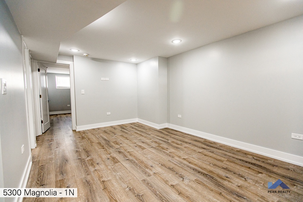 5300 N. Magnolia Ave. 5300 N. Magnolia Ave., Chicago, IL 60640 Andersonville - Leasing by Cross Street